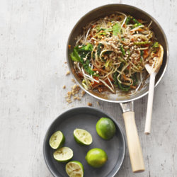 Vegetable pad thai