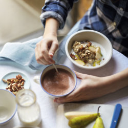 Almond & date hot chocolate