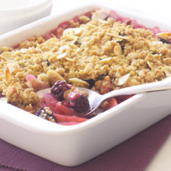 Blackberry Oat Crumble with Almonds