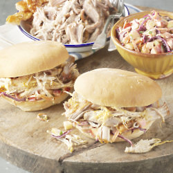 Carolina Pulled Pork with Apple and Coleslaw