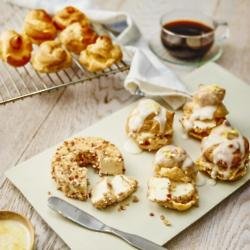 Choux Pastry With Pineapple Cheese With Ginger Glazing