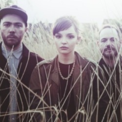 CHVRCHES / Credit: Eliot Hazel