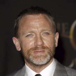 Daniel Craig