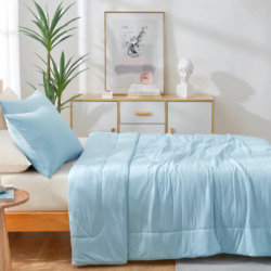 The Dream Valley Cooling Comforter