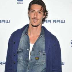 Eric Balfour