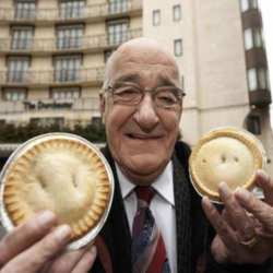 Jim Bowen