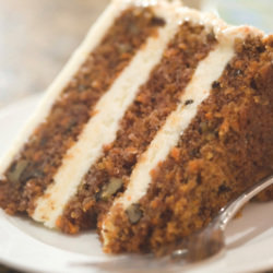 ZESTY CHRISTMAS CARROT CAKE