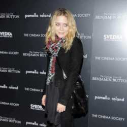 Paul helps stars like Mry-Kate Olsen tame frizz