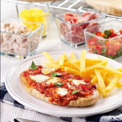 Homemade Takeaway Recipes: Mini Pita Pizza
