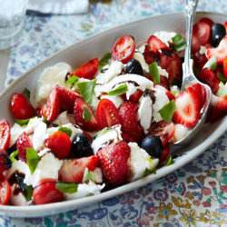 Mozzarella, Strawberry & Olive Salad With Balsamic Glaze