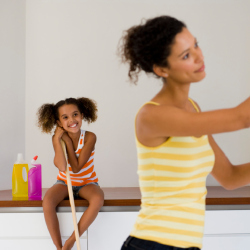 The app offers the chance to learn great cleaning tips from mums