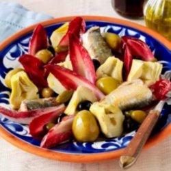 Spanish olive winter salad