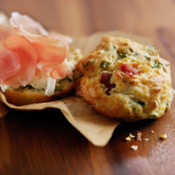 Parma Ham, Parmigiano Reggiano, Spinach & Basil Muffins