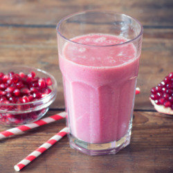 Vanilla and Pomegranate Smoothie