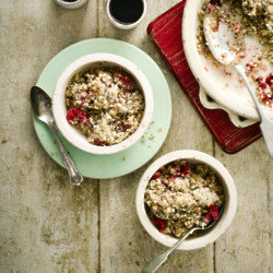 Raspberry and Banana Breakfast Crumble