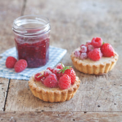 Raspberry Frangipane Tarts