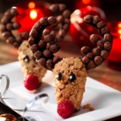 Curiously Cinnamon Christmas Reindeer