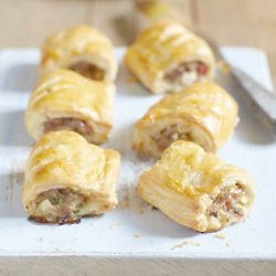 Sausage Rolls With Apple and Bacon