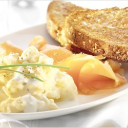 smoked-salmon-scrambled