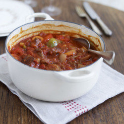 Smoked paprika beef goulash