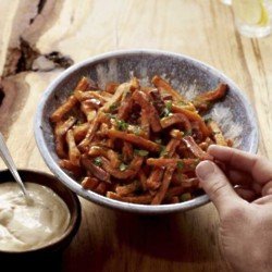 Soiree Baked Sweet Potato Chips And Dip