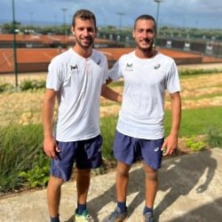 Giannis Fotinopoulos on the left and his brother Konstantinos Fotinopoulos