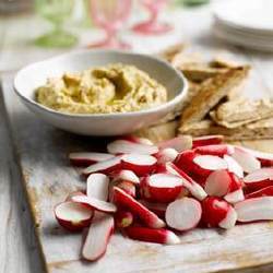 Toasted Garlic Hummus With Radishes And Pitta Bread