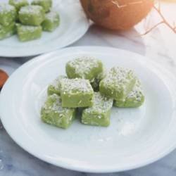 Matcha Protein Fudge Bites