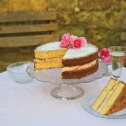 Victoria Sponge with Roses