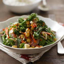 Warm Tenderstem® and chickpea salad