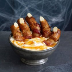 Witches Fingers with Chilli Swamp Dip