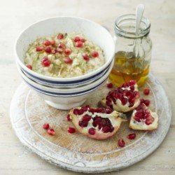 Banana and Almond Zoats with Pomegranate