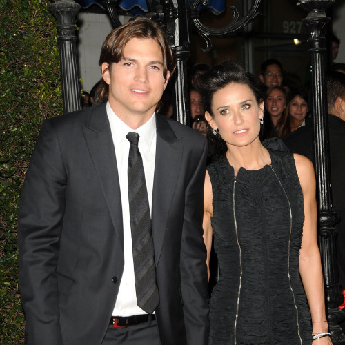 Celebrity Wedding Anniversary: Ashton Kutcher and Demi Moore 24/9/2005